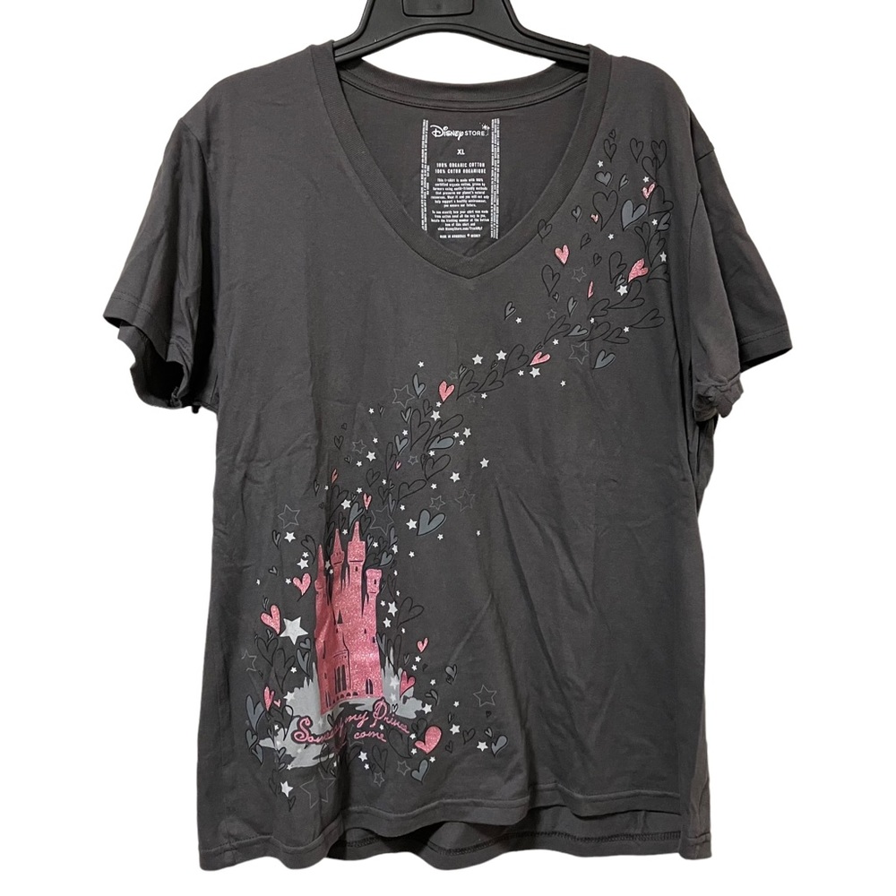 Disney Store Castle & Hearts Some Day My Prince Will Come V-Neck Tee